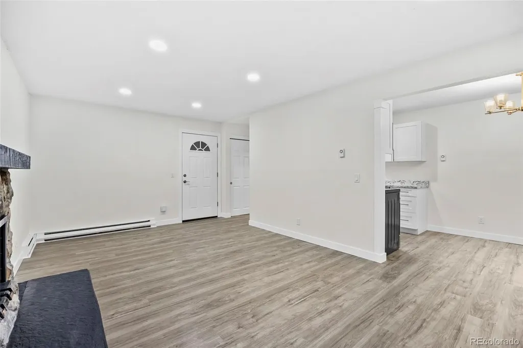 17391 E Mansfield Avenue Aurora CO 80013