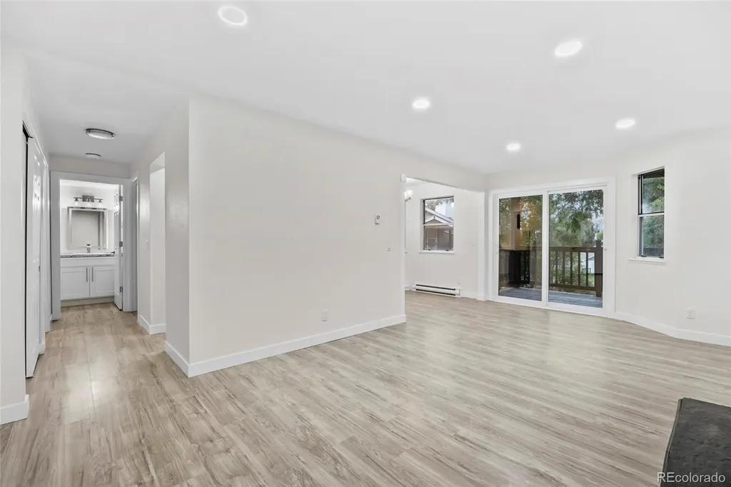 17391 E Mansfield Avenue Aurora CO 80013