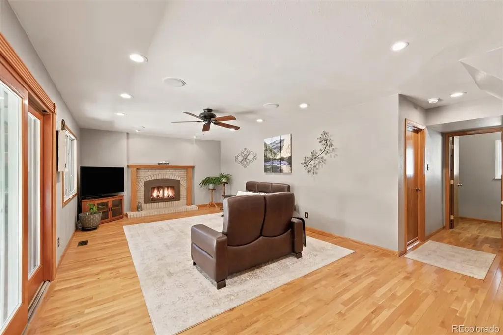 2188 S Coors Circle Denver CO 80228