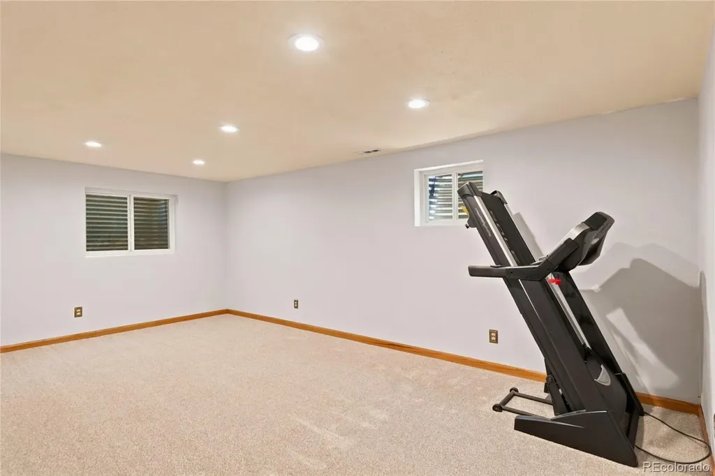 2188 S Coors Circle Denver CO 80228