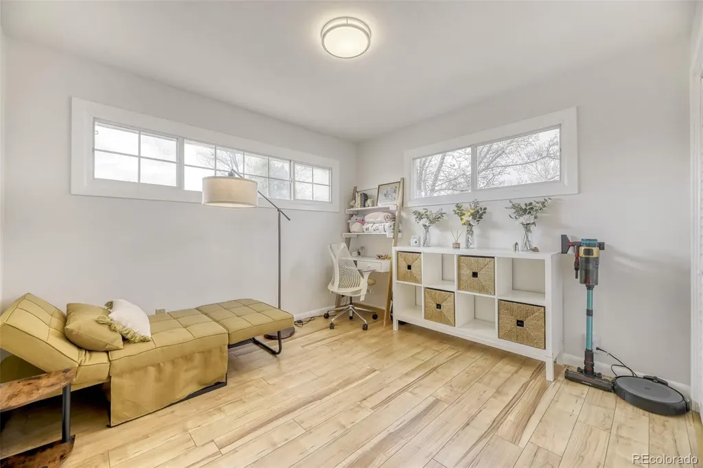 1880 S Shoshone Street Denver CO 80223
