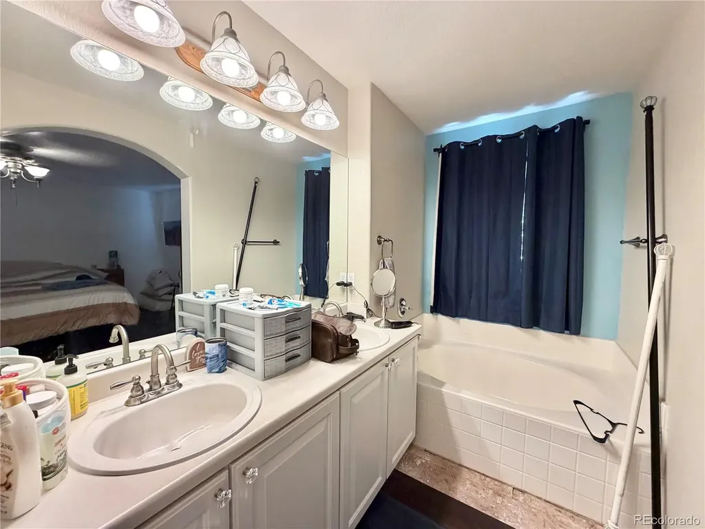 10797 Madison Way Denver CO 80233