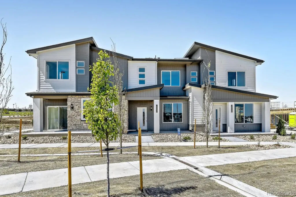 15594 Gilpin Avenue Parker CO 80134
