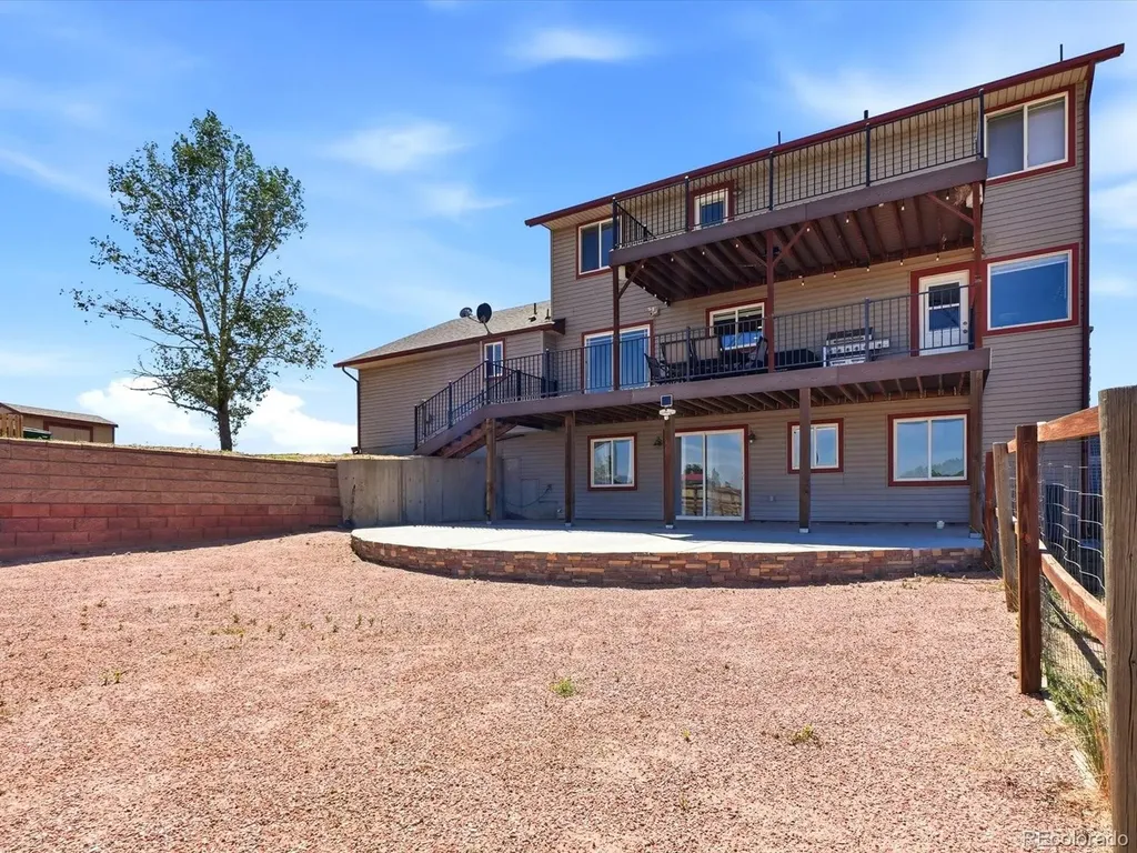 17050 Eagle Street Fort Lupton CO 80621