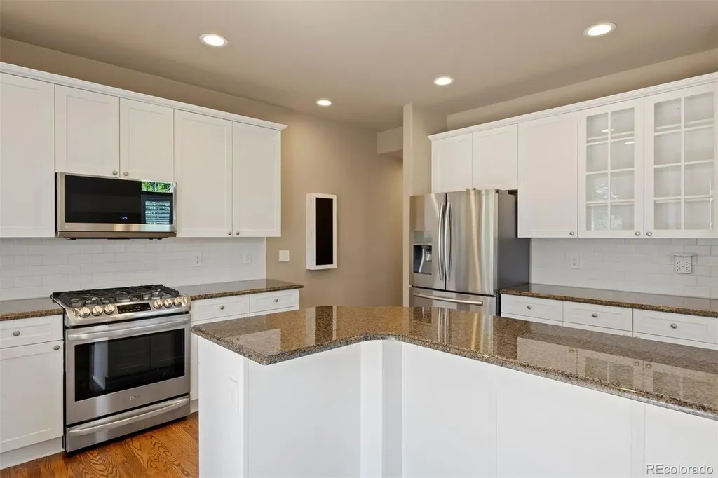 5704 Jasper Pointe Circle Castle Rock CO 80108