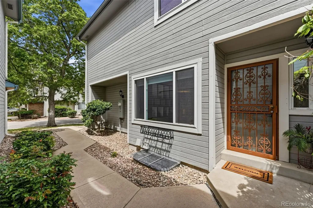 2212 S Nome Court Aurora CO 80014