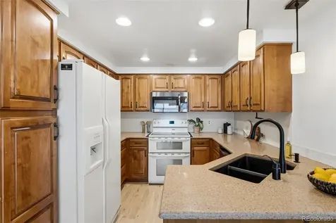 2212 S Nome Court Aurora CO 80014