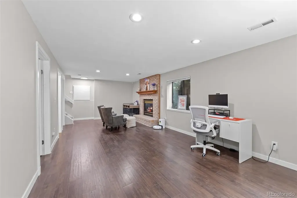 858 Hubbell Drive Colorado Springs CO 80911