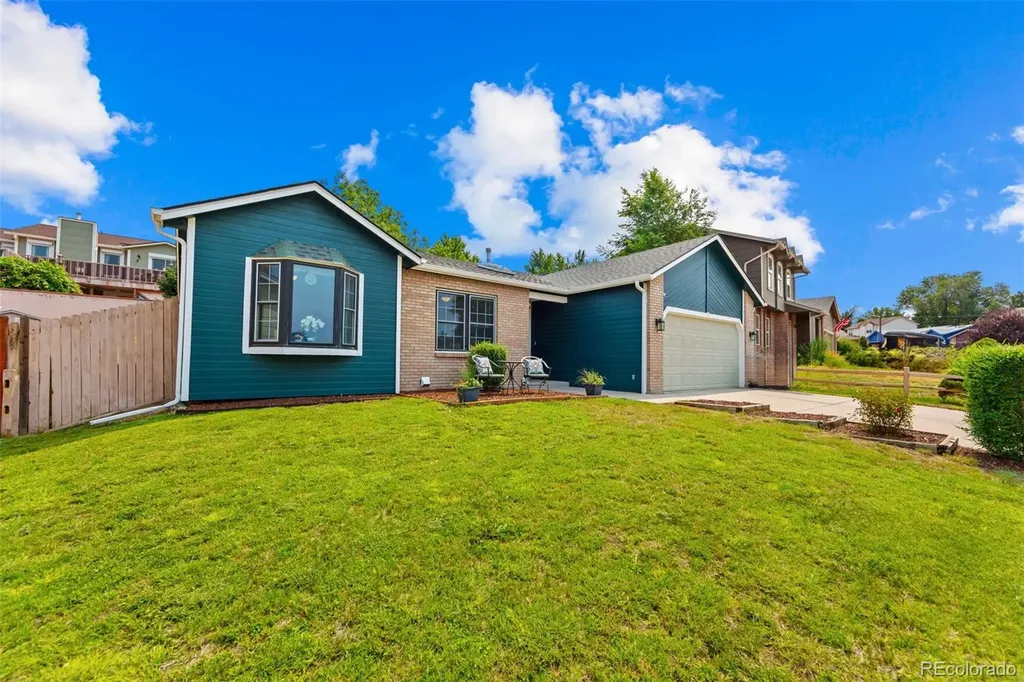 858 Hubbell Drive Colorado Springs CO 80911