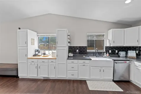 858 Hubbell Drive Colorado Springs CO 80911