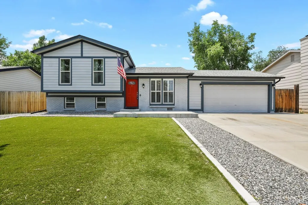 1483 Elmwood Street Broomfield CO 80020