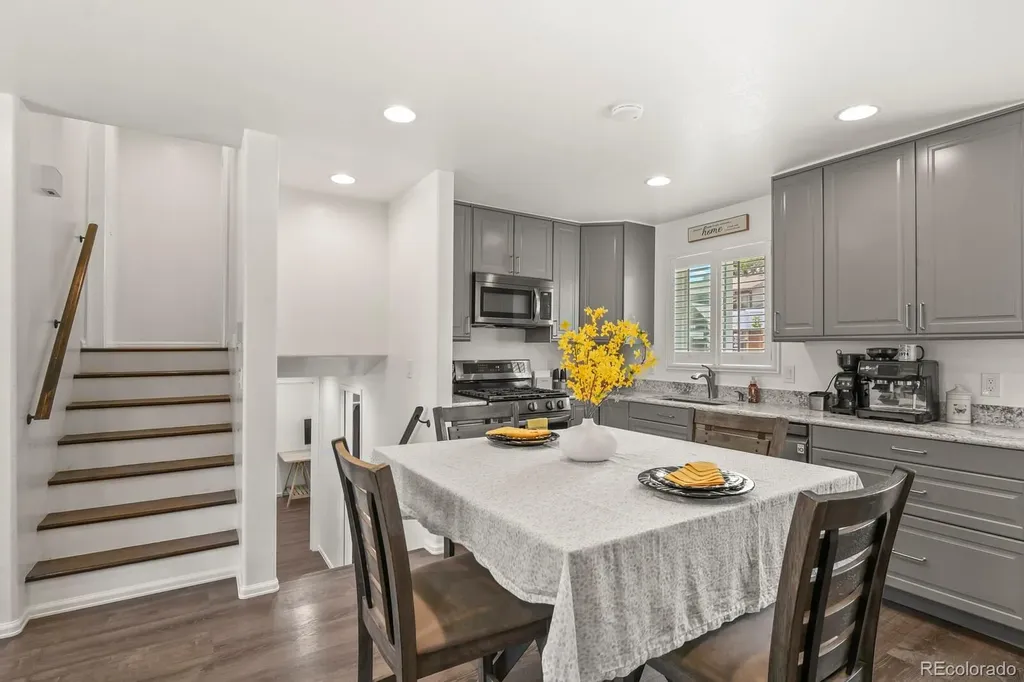 1483 Elmwood Street Broomfield CO 80020