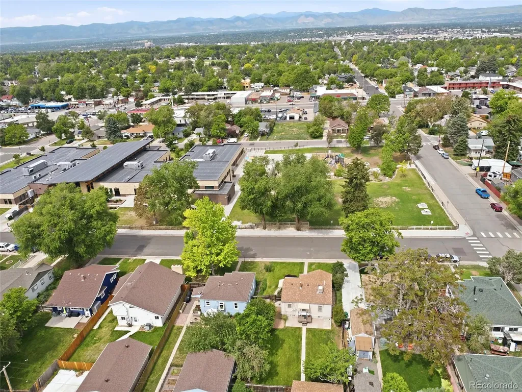 4524 S Sherman Street Englewood CO 80113