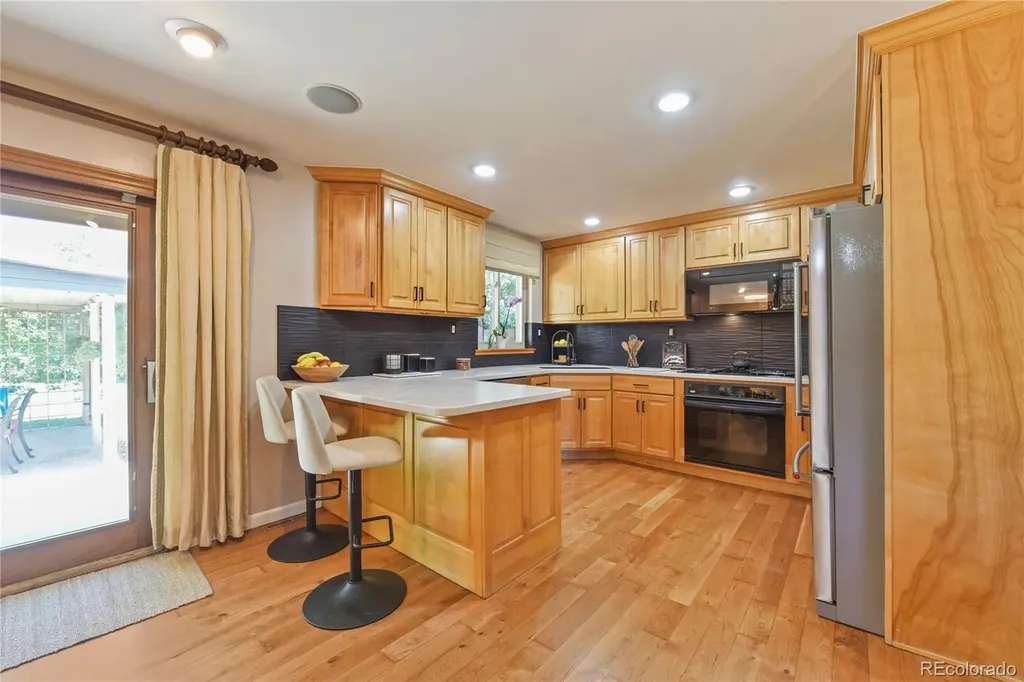 11835 Swadley Drive Lakewood CO 80215