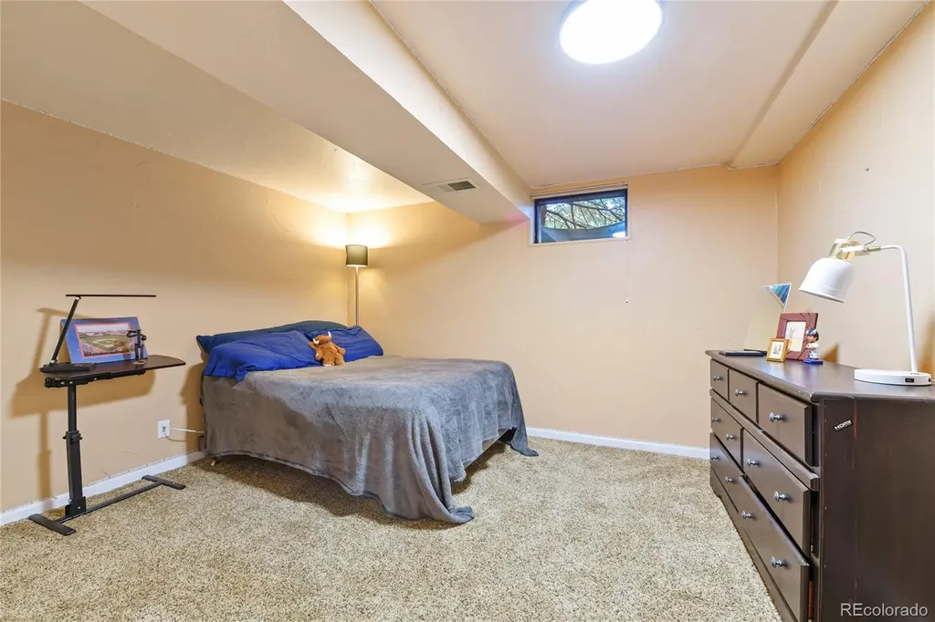 11835 Swadley Drive Lakewood CO 80215