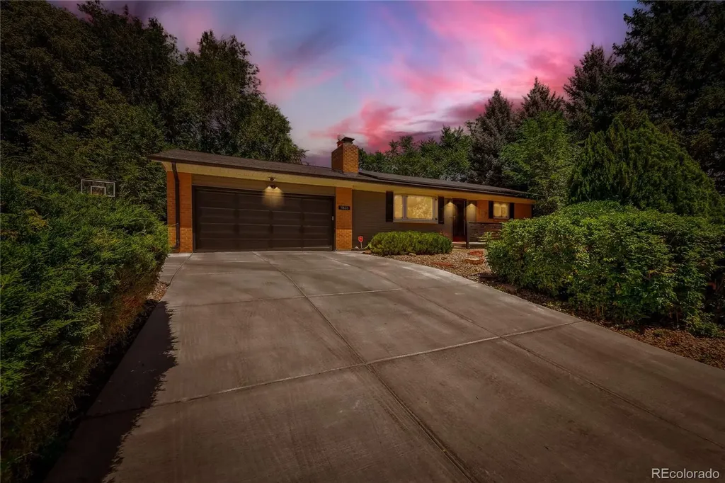 11835 Swadley Drive Denver CO 80215