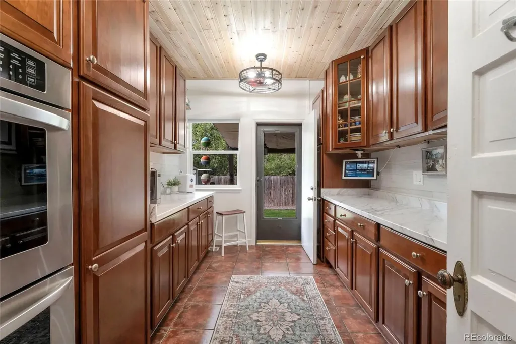8360 50th Avenue W Arvada CO 80002