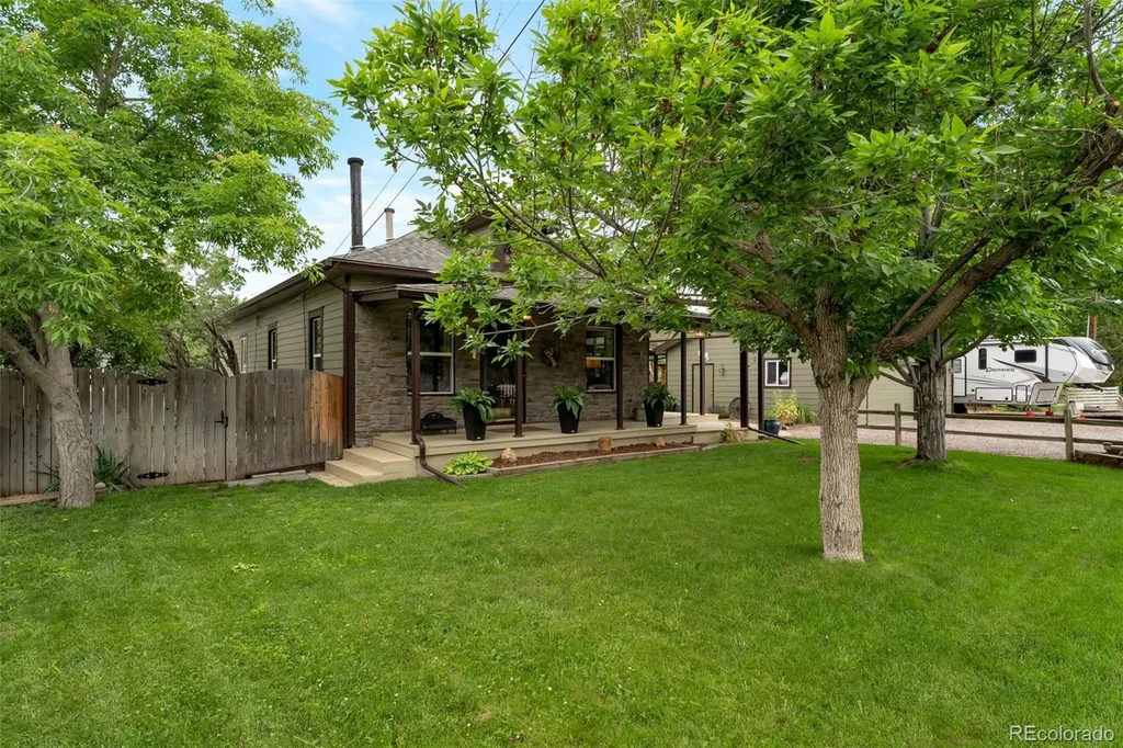 8360 50th Avenue W Arvada CO 80002