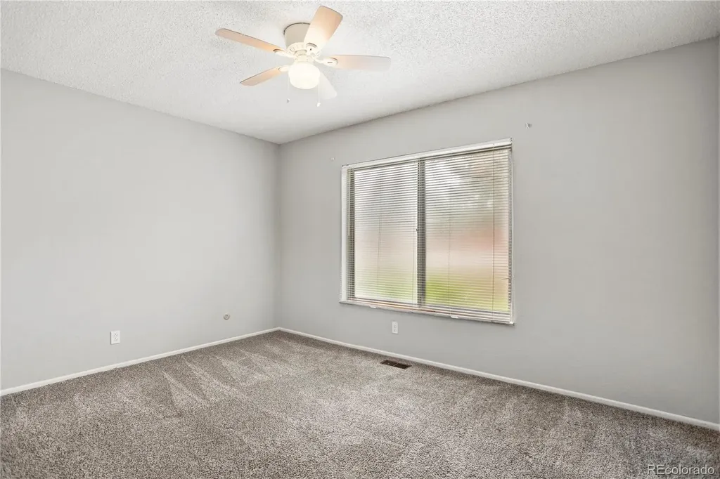 3695 S Kittredge Street Aurora CO 80013