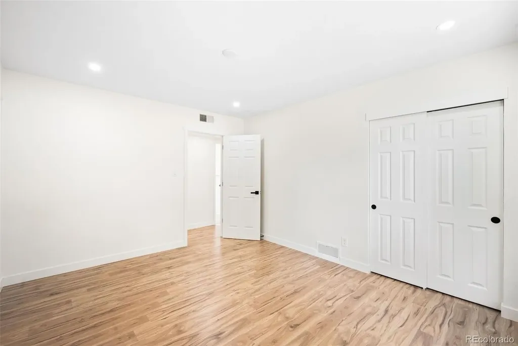 769 Troy Court Aurora CO 80011