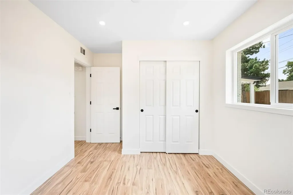 769 Troy Court Aurora CO 80011