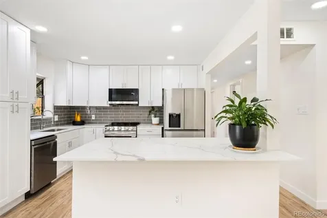 769 Troy Court Aurora CO 80011