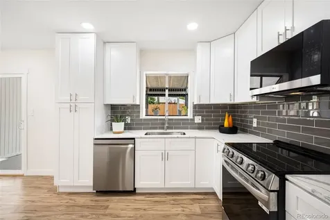 769 Troy Court Aurora CO 80011