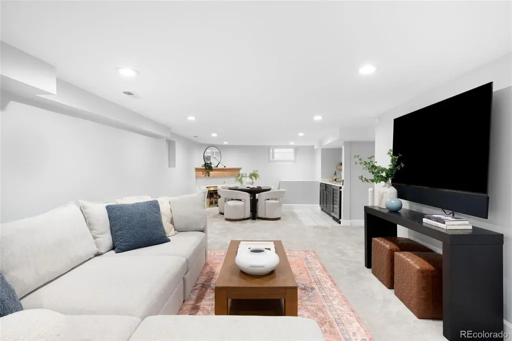 774 Locust Street Denver CO 80220