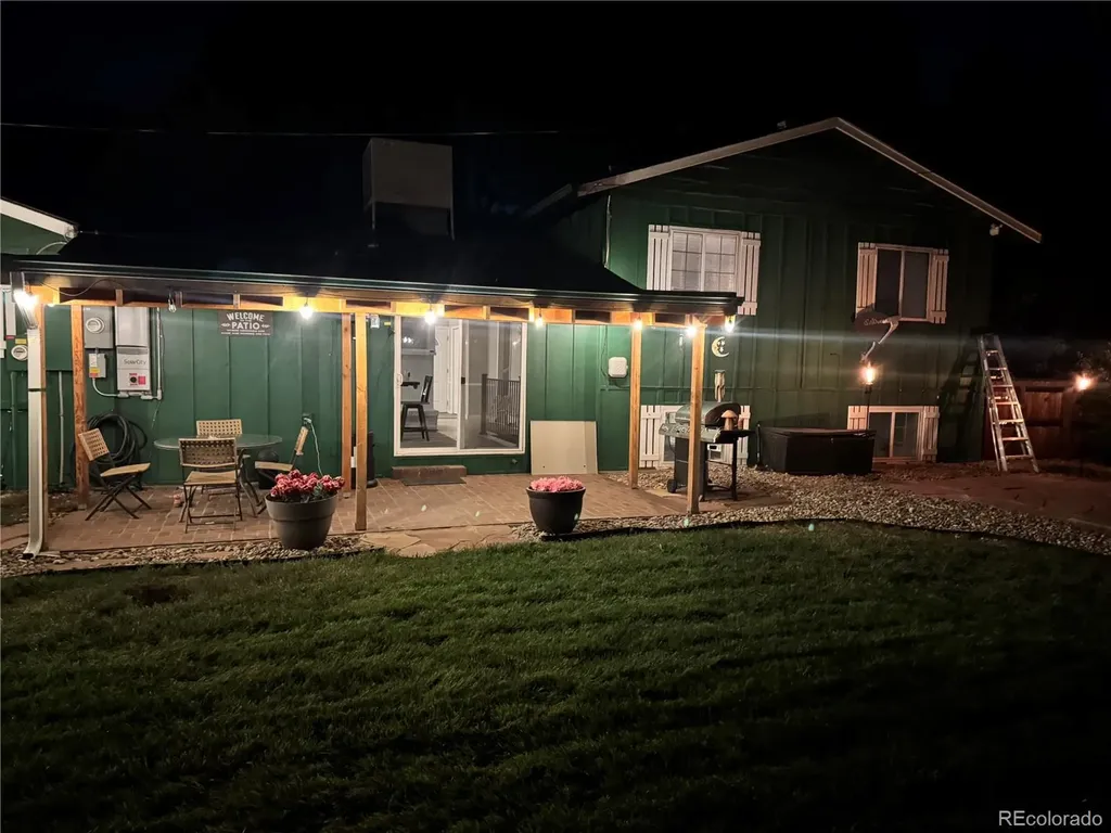 6910 W Floyd Avenue Lakewood CO 80227