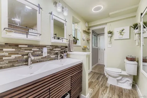 6910 W Floyd Avenue Lakewood CO 80227