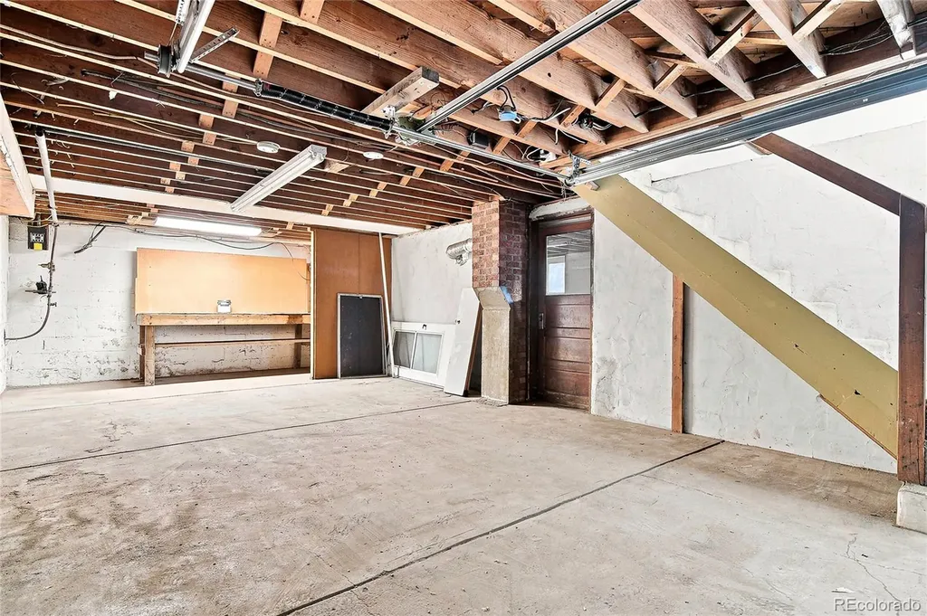26171 Center Drive Kittredge CO 80457
