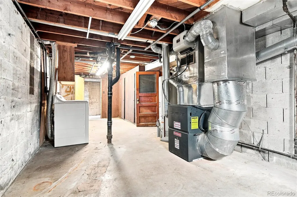 26171 Center Drive Kittredge CO 80457