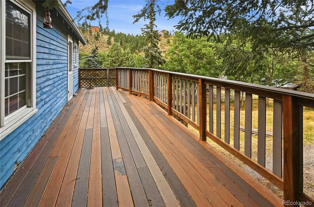 26171 Center Drive Kittredge CO 80457