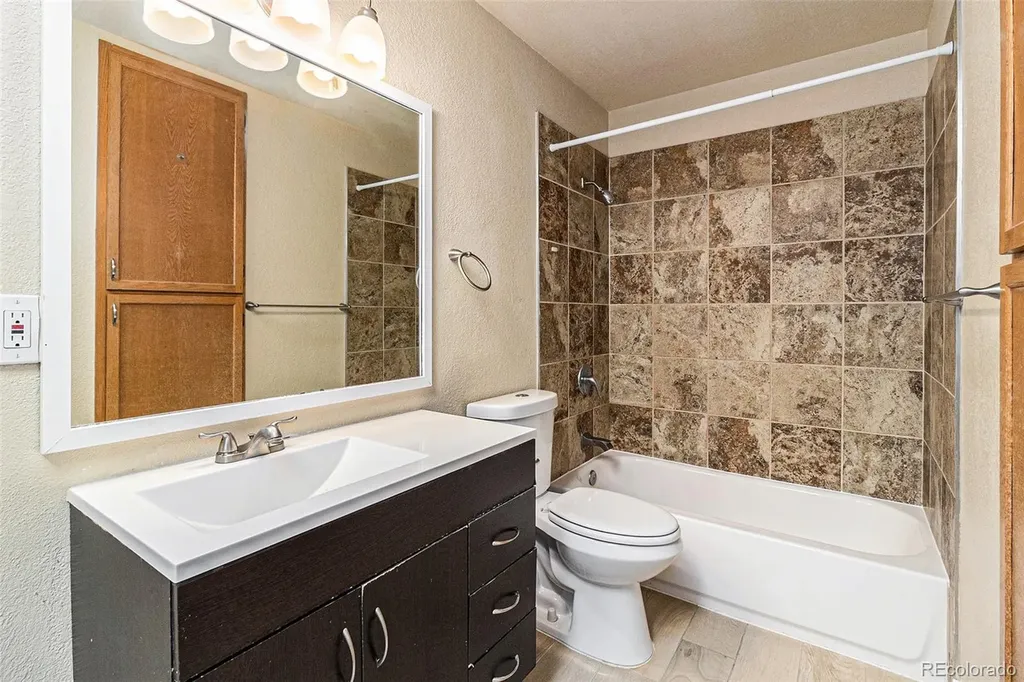 2535 Spruce Street Boulder CO 80302