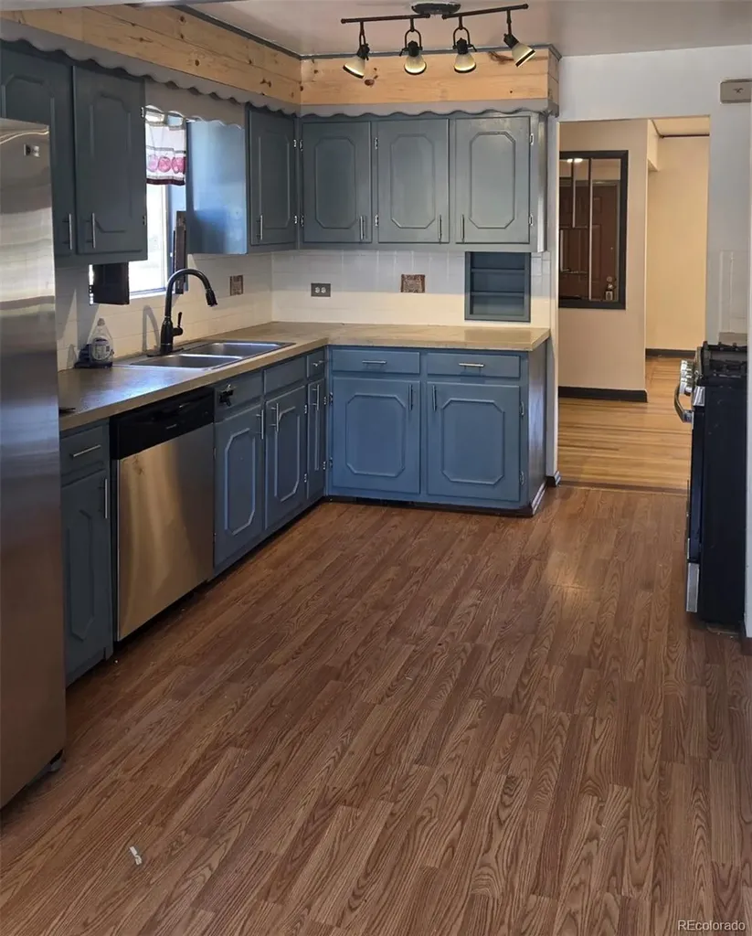 2192 Harlan Street Denver CO 80214