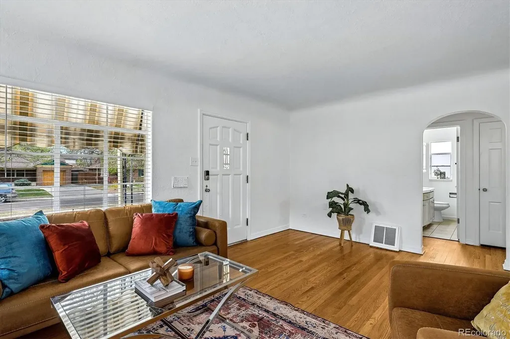 794 Niagara Street Denver CO 80220