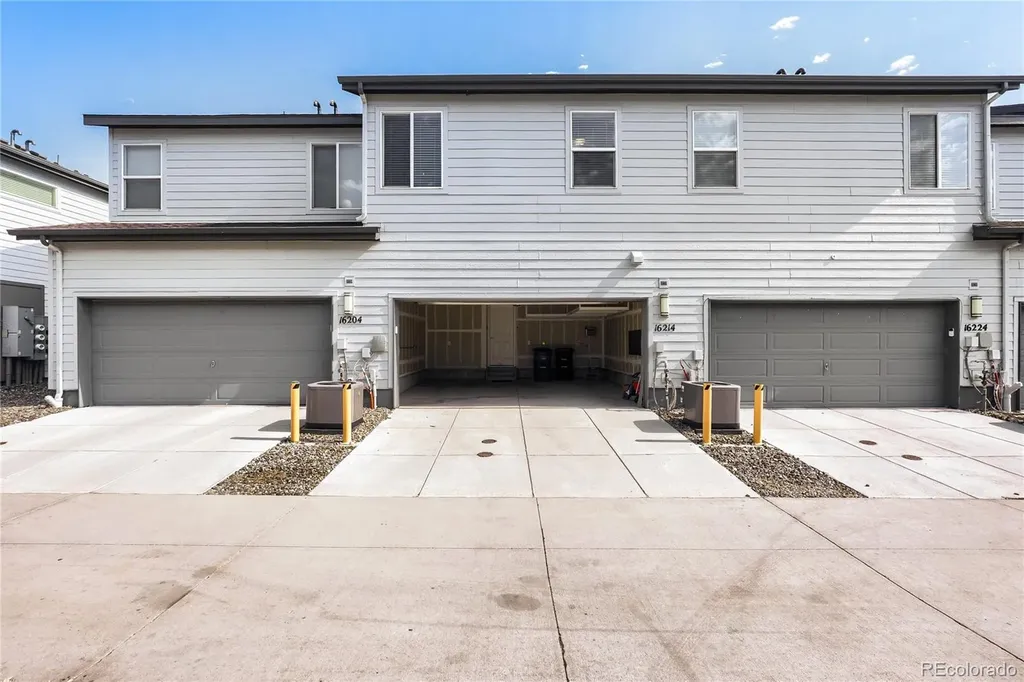 16214 E 47th Drive Denver CO 80239