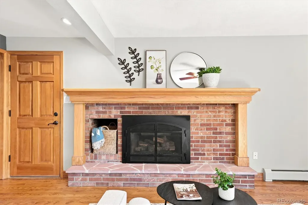 1186 E Davies Court Centennial CO 80122