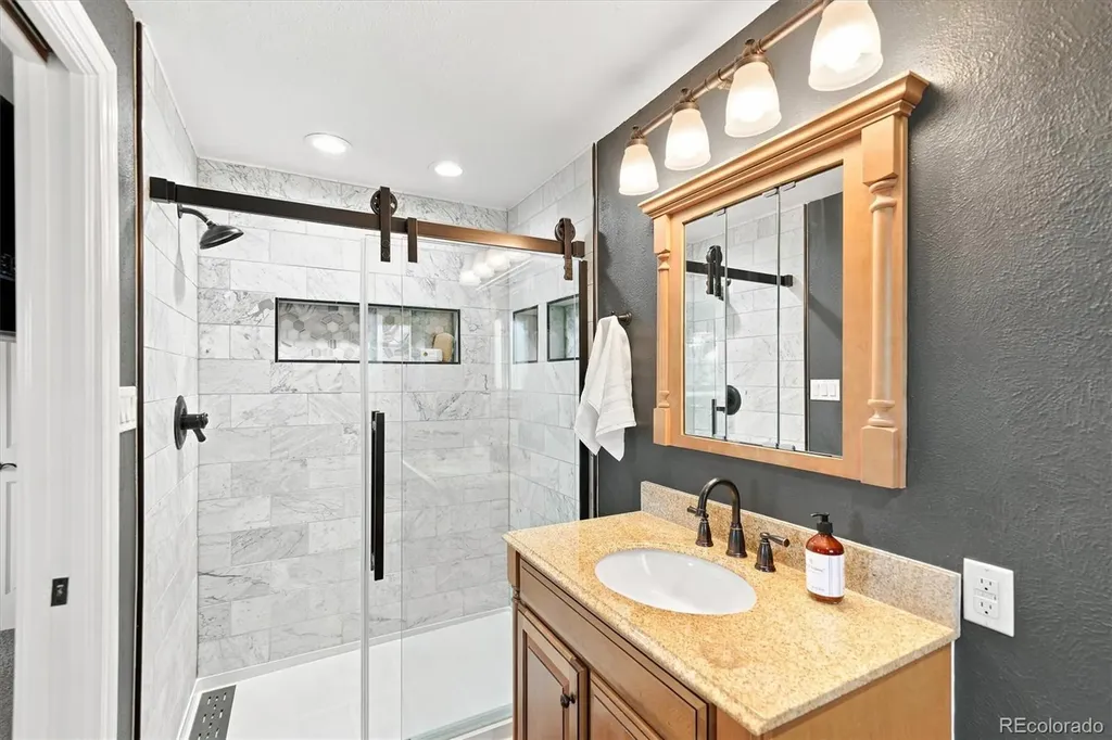 1186 E Davies Court Centennial CO 80122