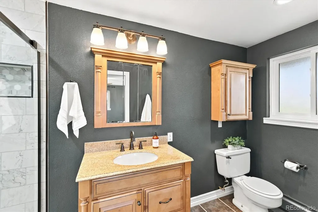 1186 E Davies Court Centennial CO 80122