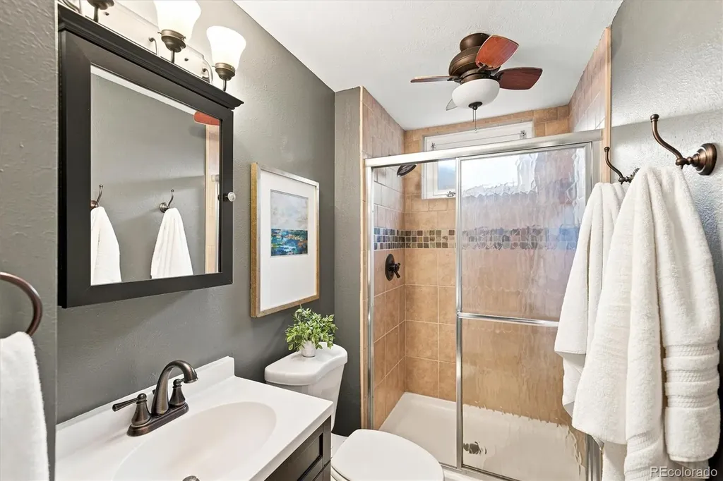 1186 E Davies Court Centennial CO 80122