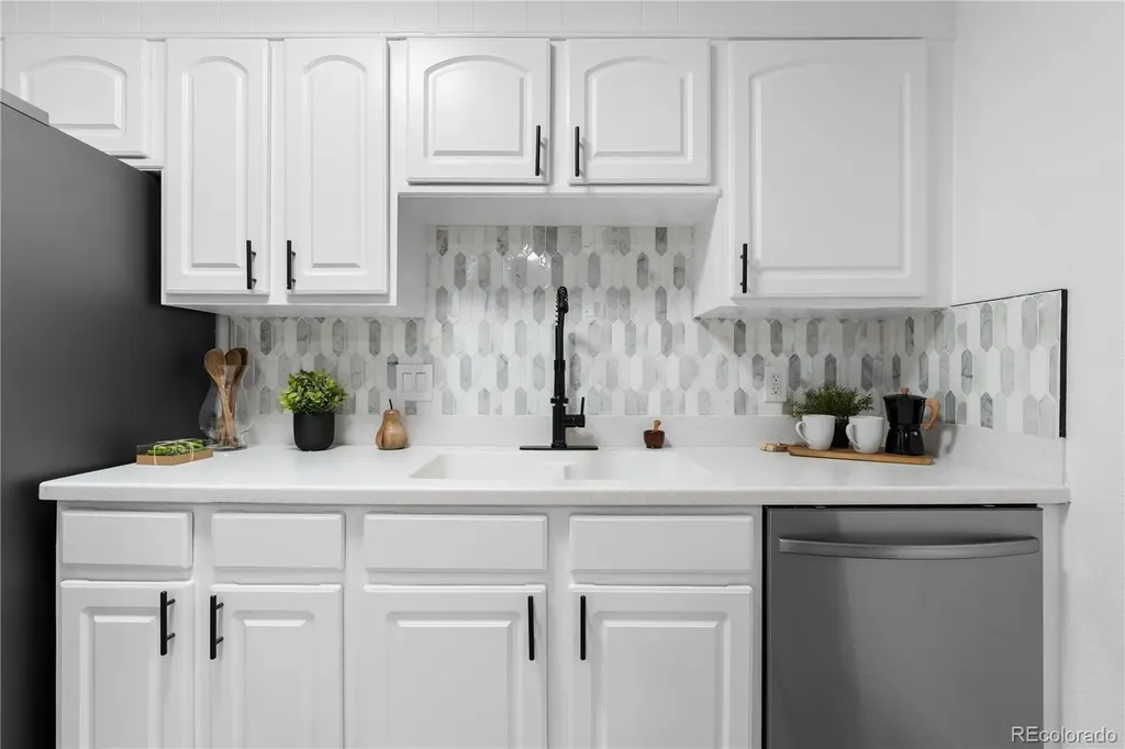 12054 E 3rd Avenue Aurora CO 80011