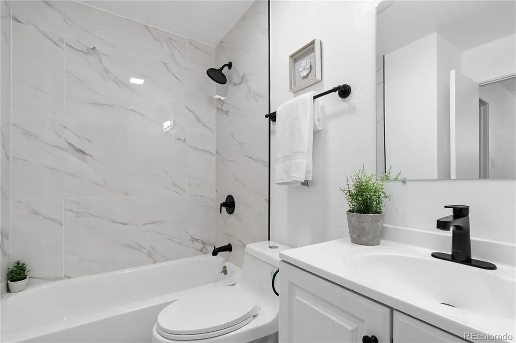 12054 E 3rd Avenue Aurora CO 80011