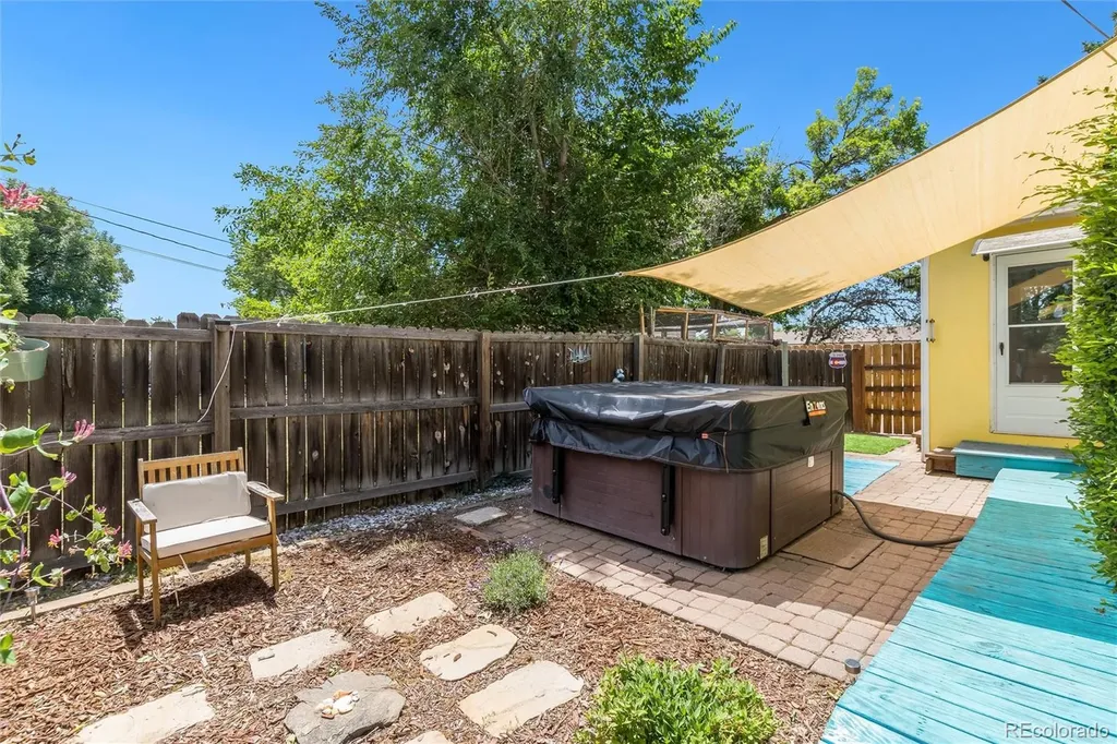 4890 Estes Street Arvada CO 80002