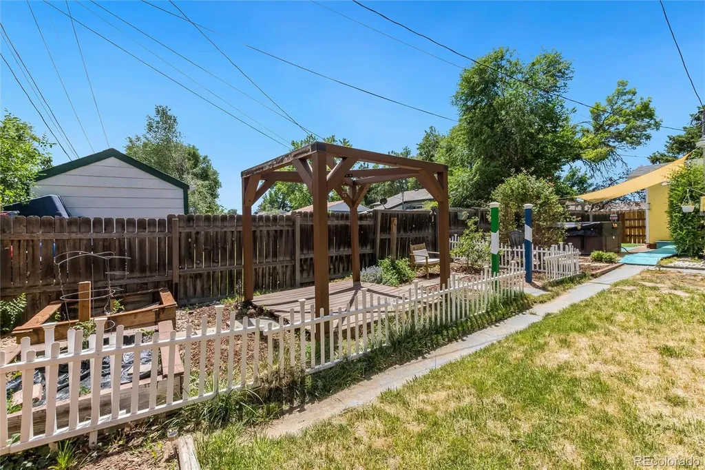 4890 Estes Street Arvada CO 80002