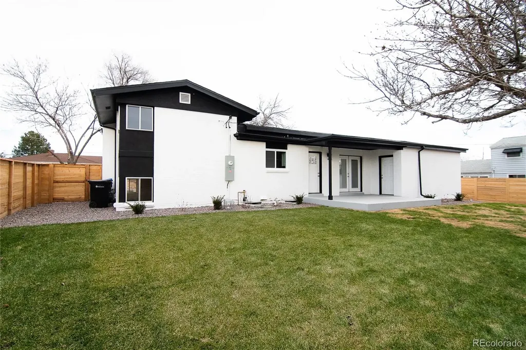 12362 W 60th Place Arvada CO 80004