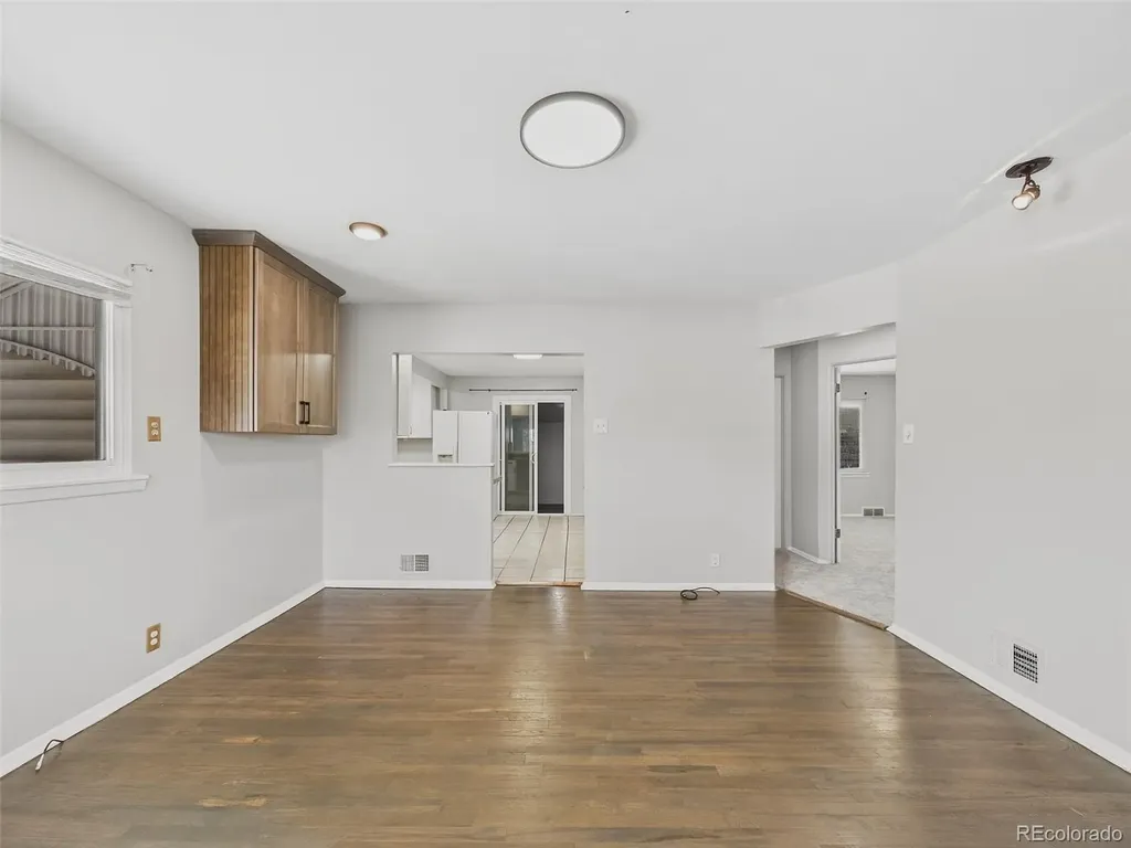 1081 S Knox Court Denver CO 80219