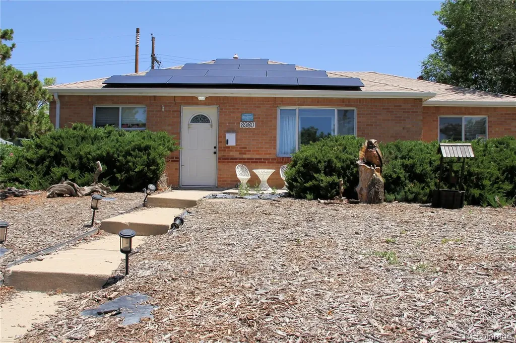 8980 Hickory Place Denver CO 80229