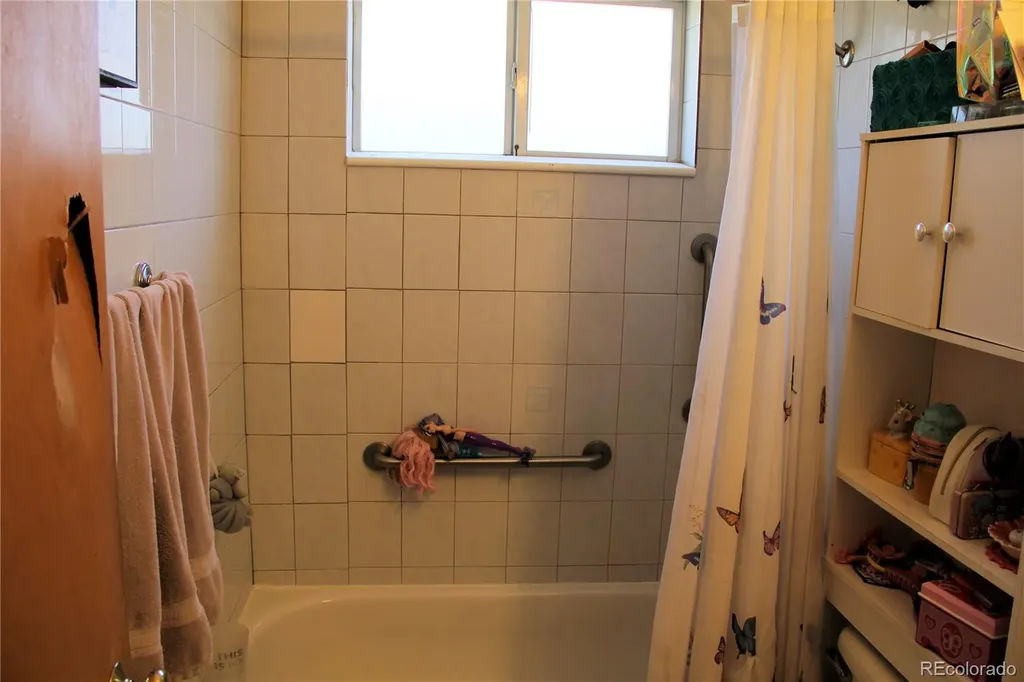 8980 Hickory Place Denver CO 80229