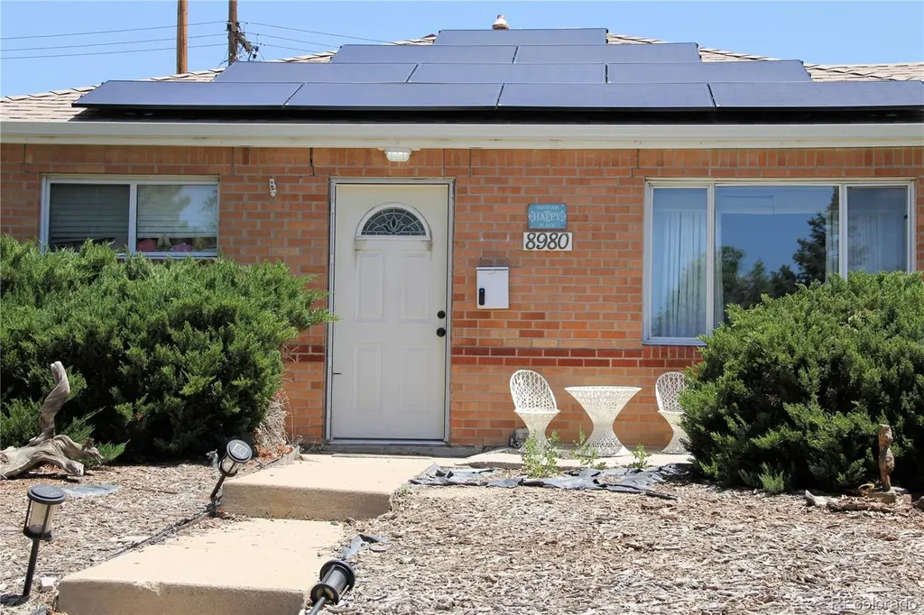 8980 Hickory Place Denver CO 80229